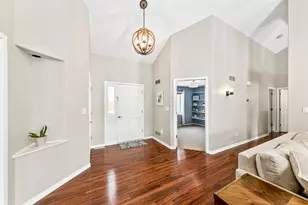 1118 Riverwalk Ct, Pewaukee, WI 53072 - Photo 13