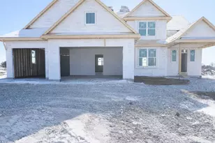 509 Talbot's Woods Dr, Dousman, WI 53188 - Photo 1