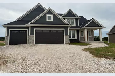 509  Talbot's Woods Dr, Dousman, WI 53066 - Photo 1