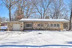 1350 Parkway Dr, Brookfield, WI 53005 - Photo 1