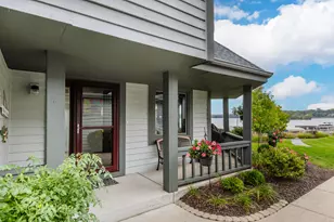 W177S7495 Harbor Cir, Muskego, WI 53150 - Photo 43