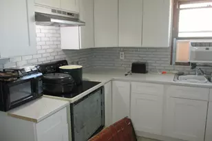 6602 W Mill Rd, Milwaukee, WI 53218 - Photo 25