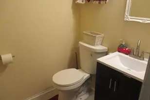 6602 W Mill Rd, Milwaukee, WI 53218 - Photo 21