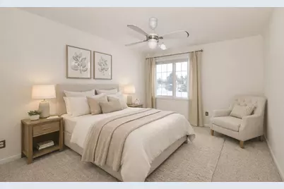 4740 S Forest Point Blvd, New Berlin, WI 53151 - Photo 5