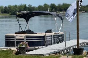 2225 Lakeshore Dr, Racine, WI 53139 - Photo 5