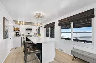 2225 Lakeshore Dr, Racine, WI 53139 - Photo 7