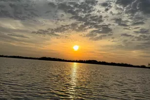 2225 Lakeshore Dr, Racine, WI 53139 - Photo 39