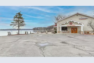 2225  Lakeshore Dr, Racine, WI 53139 - Photo 35