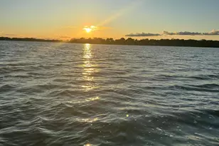 2225 Lakeshore Dr, Racine, WI 53139 - Photo 31