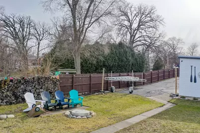 2225  Lakeshore Dr, Racine, WI 53139 - Photo 39