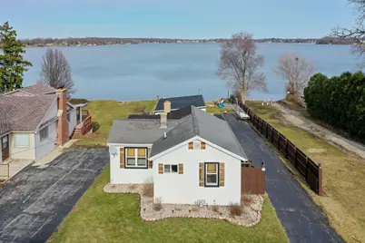 2225  Lakeshore Dr, Racine, WI 53139 - Photo 1