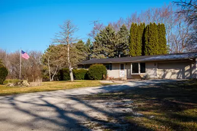 16422  82nd St, Bristol, WI 53104 - Photo 1