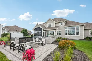 1609 Whistling Hill Cir, Hartland, WI 53029 - Photo 57