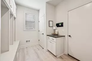 1609 Whistling Hill Cir, Hartland, WI 53029 - Photo 21