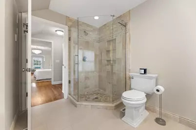 5550 N Hollywood Ave, Whitefish Bay, WI 53217 - Photo 33