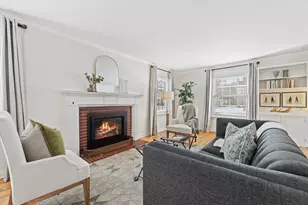 5550 N Hollywood Ave, Whitefish Bay, WI 53217 - Photo 11