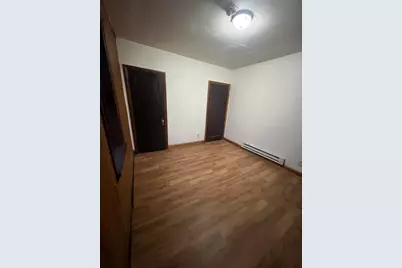 4901 S Packard Ave #6, Cudahy, WI 53110 - Photo 1