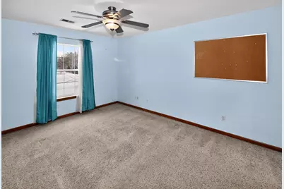 1811  Stoneridge Ln, Cedarburg, WI 53024 - Photo 25