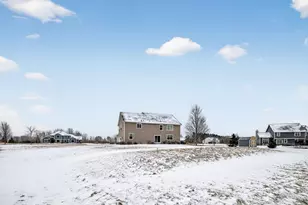 1811 Stoneridge Ln, Cedarburg, WI 53024 - Photo 33