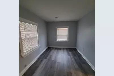 909  College Ave, Racine, WI 53403 - Photo 37