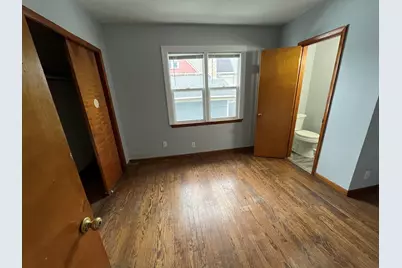 909  College Ave, Racine, WI 53403 - Photo 23