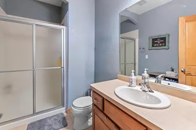 W172N7862  Shady Ln, Menomonee Falls, WI 53051 - Photo 19