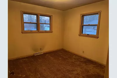 12725 W Nicolet Ave, New Berlin, WI 53151 - Photo 7