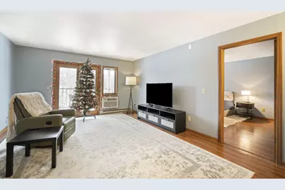 530 N Silverbrook Dr #335, West Bend, WI 53090 - Photo 3