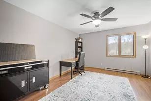 530 N Silverbrook Dr, West Bend, WI 53090 - Photo 9