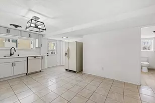 5329 16th St, Racine, WI 53406 - Photo 5