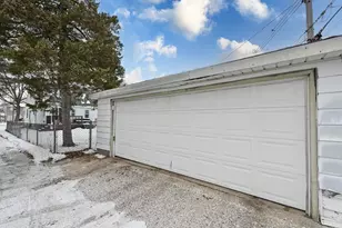 3460 N 90th St, Milwaukee, WI 53222 - Photo 29