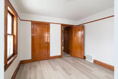 2320 N 56th St #2322, Milwaukee, WI 53210 - Photo 9