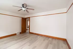 2320 N 56th St, Milwaukee, WI 53210 - Photo 7