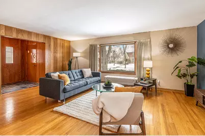 174 W Saveland Ave, Milwaukee, WI 53207 - Photo 5