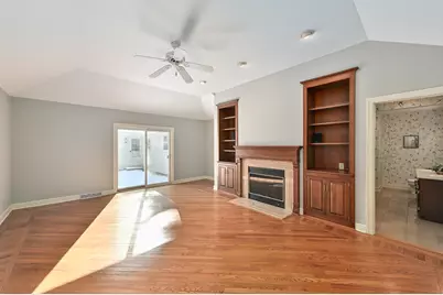 840  Terrace Dr, Elm Grove, WI 53122 - Photo 25