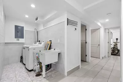 1963  S.  7th St, Milwaukee, WI 53207 - Photo 15