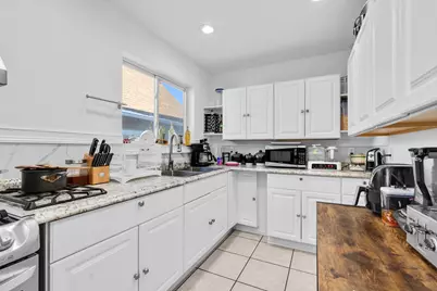 1963  S.  7th St, Milwaukee, WI 53207 - Photo 3