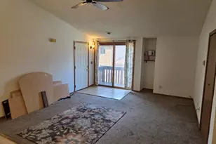 215 Franklin St, Delavan, WI 53115 - Photo 3