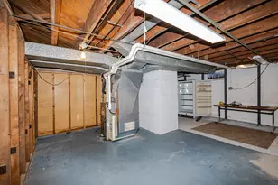 8824 W Harrison Ave, West Allis, WI 53227 - Photo 37