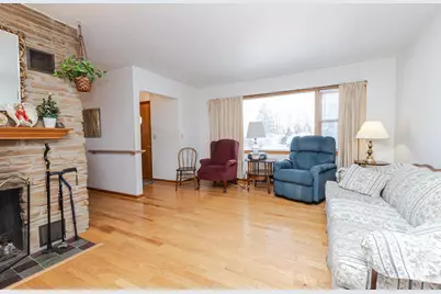 8824 W Harrison Ave, West Allis, WI 53227 - Photo 7