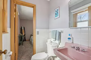 2833 S 72nd St, West Allis, WI 53219 - Photo 15