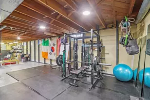 2833 S 72nd St, West Allis, WI 53219 - Photo 33