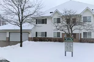 4737 S Hunter Ln, New Berlin, WI 53151 - Photo 1