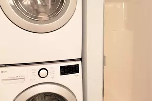 4737 S Hunter Ln, New Berlin, WI 53151 - Photo 13