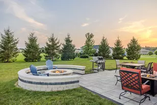 465 Chasefield Dr, Williams Bay, WI 53191 - Photo 7