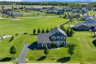 465 Chasefield Dr, Williams Bay, WI 53191 - Photo 31