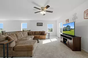 465 Chasefield Dr, Williams Bay, WI 53191 - Photo 25