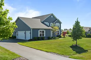 465 Chasefield Dr, Williams Bay, WI 53191 - Photo 33