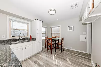 5126 N 67th St, Milwaukee, WI 53218 - Photo 5