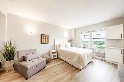 1028 E Juneau Ave #812, Milwaukee, WI 53202 - Photo 7